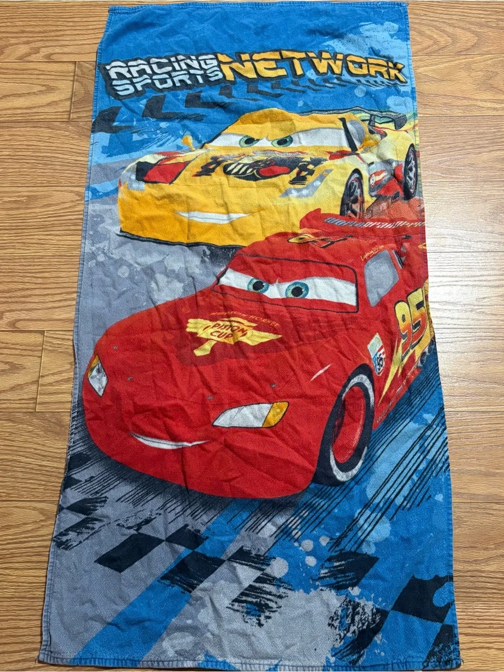 Disney Pixar Cars Racing Sports Network Beach Bath Towel Lightning McQueen